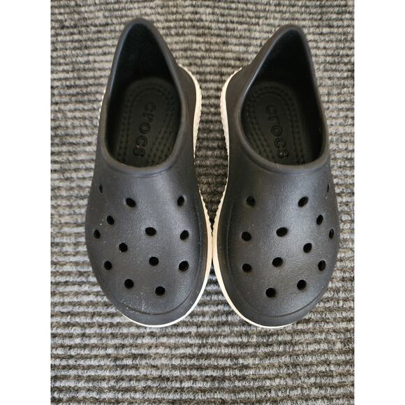 CROCS Other - CROCS Toddler Youth Size 8 Classic Slip-On Sneaker Black